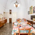 Apartamento Oma Im Haus In Der Mitte By Interhome *