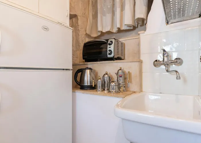 Oma Im Haus In Der Mitte By Interhome *