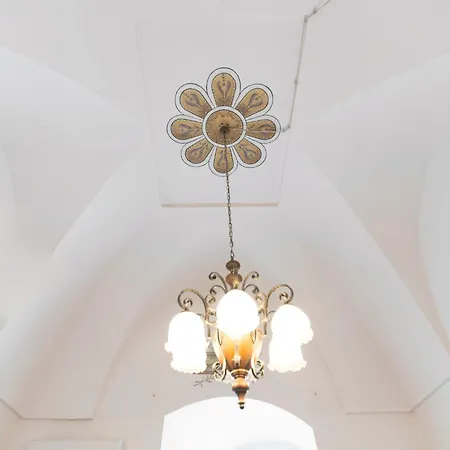 Appartamento Oma Im Haus In Der Mitte By Interhome